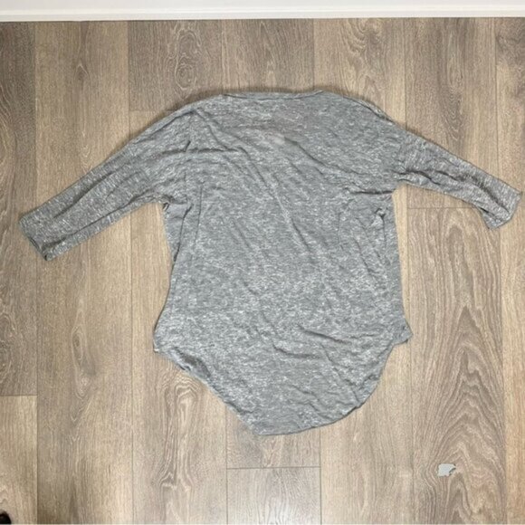 REVOLVE LNA Women's Cape Strap Tee Top T-shirt Burnout 3/4 Length Sleeve Gray XS - Picture 13 of 14